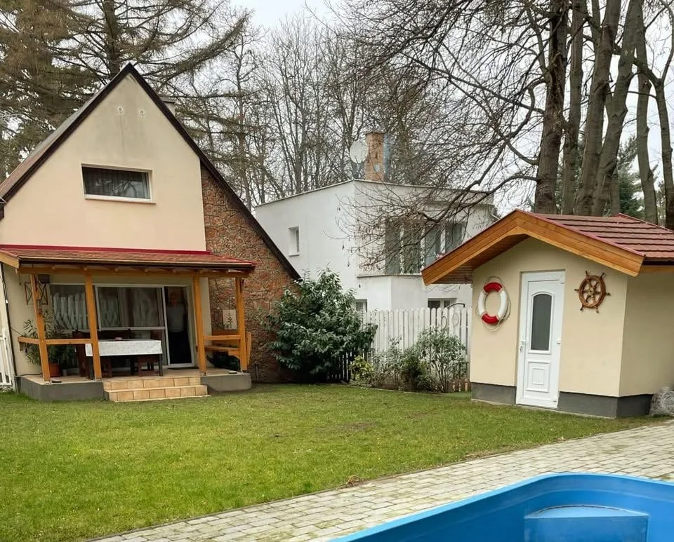 Eladó üdülőházas nyaraló / apartman nyaraló / üdülő Tatan