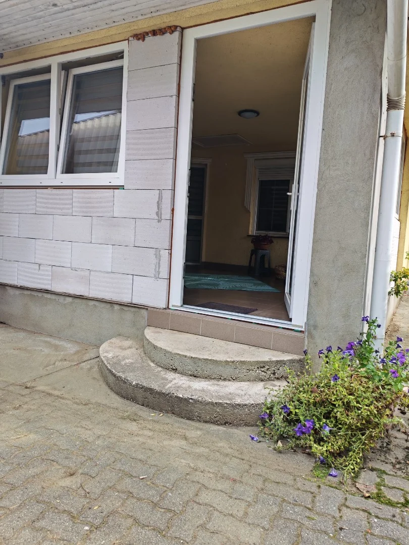 Eladó családi ház Nyíregyházán - Kép 4