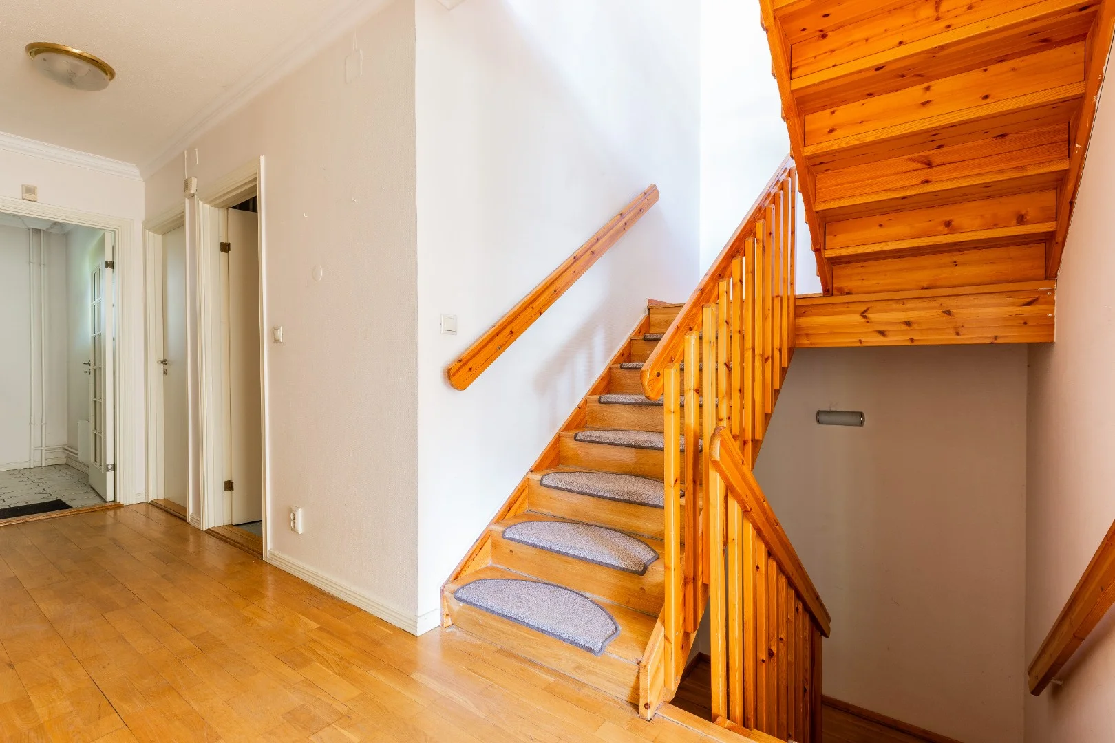 Eladó családi ház Budapest 02. ker.en - Kép 5