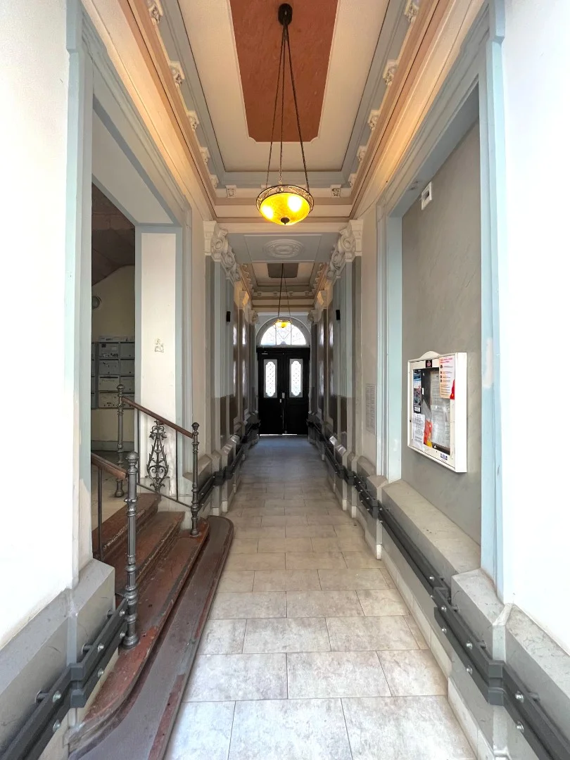 Eladó tégla lakás Budapest 06. ker.en - Kép 11