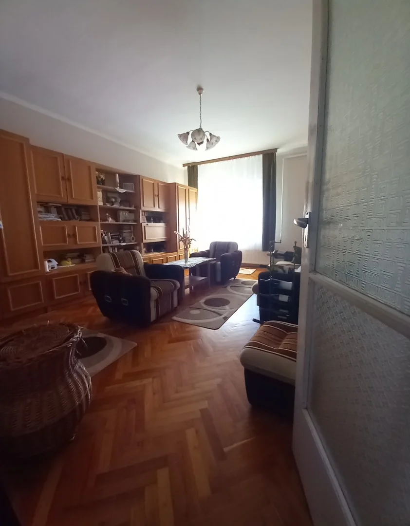 Eladó családi ház Kemenespálfan - Kép 8