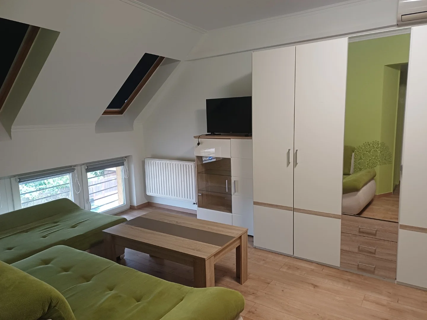 Eladó tégla lakás Nyíregyházán - Kép 2