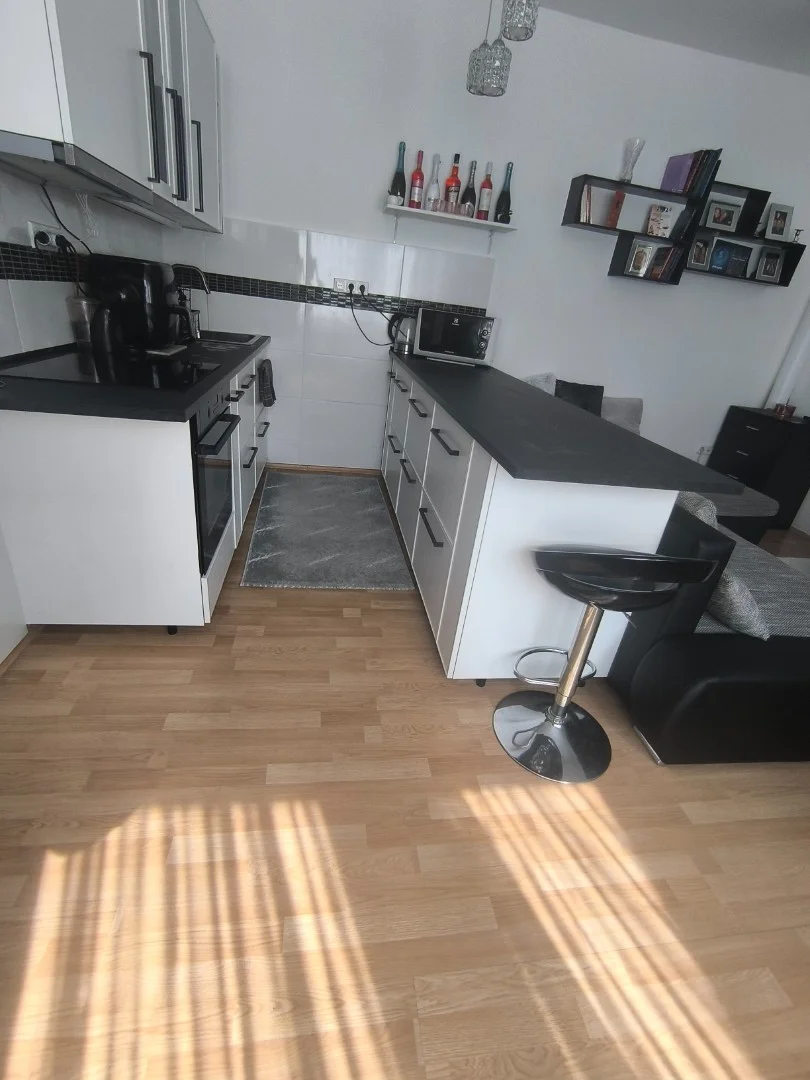 Eladó tégla lakás Budapest 04. ker.en - Kép 4