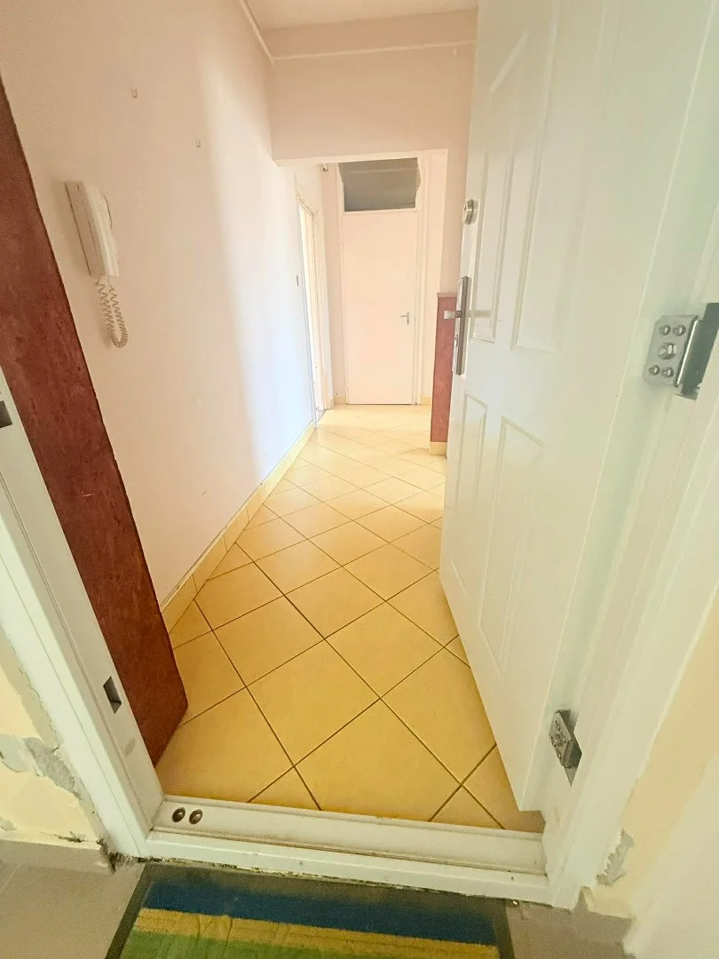 Eladó panel lakás Kazincbarcikan - Kép 3