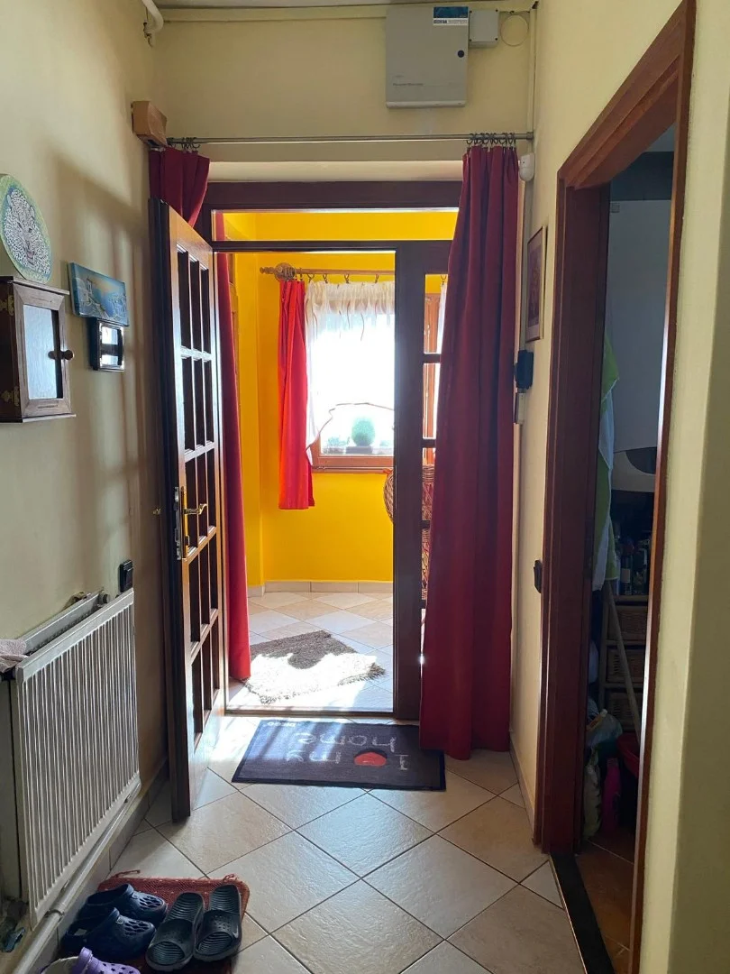 Eladó családi ház Veszprémben - Kép 14