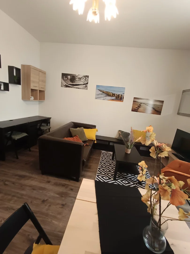 Kiadó tégla lakás Győrött - Kép 3