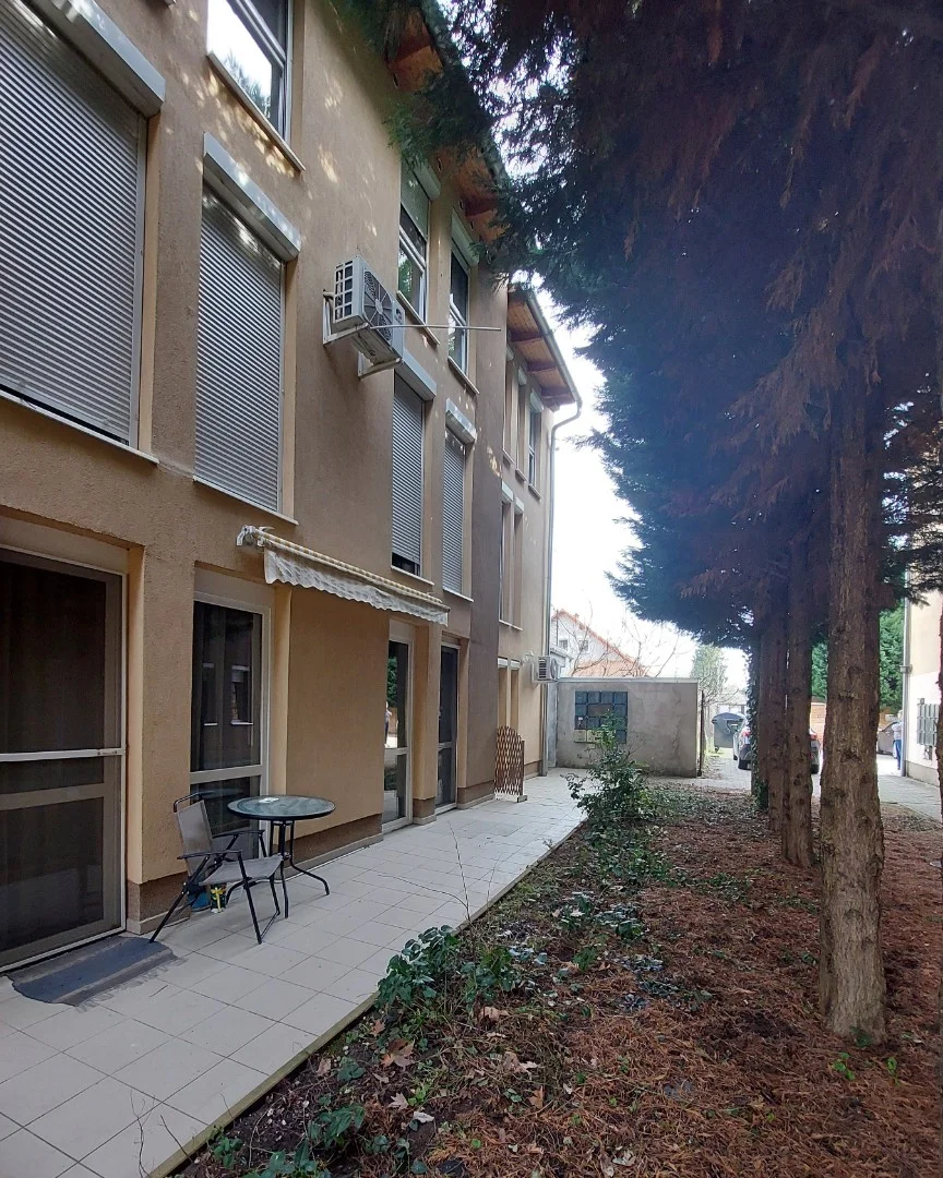 Eladó tégla lakás Pécsen - Kép 15