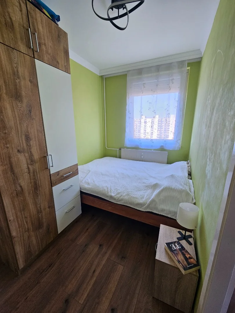 Eladó panel lakás Debrecenben - Kép 4