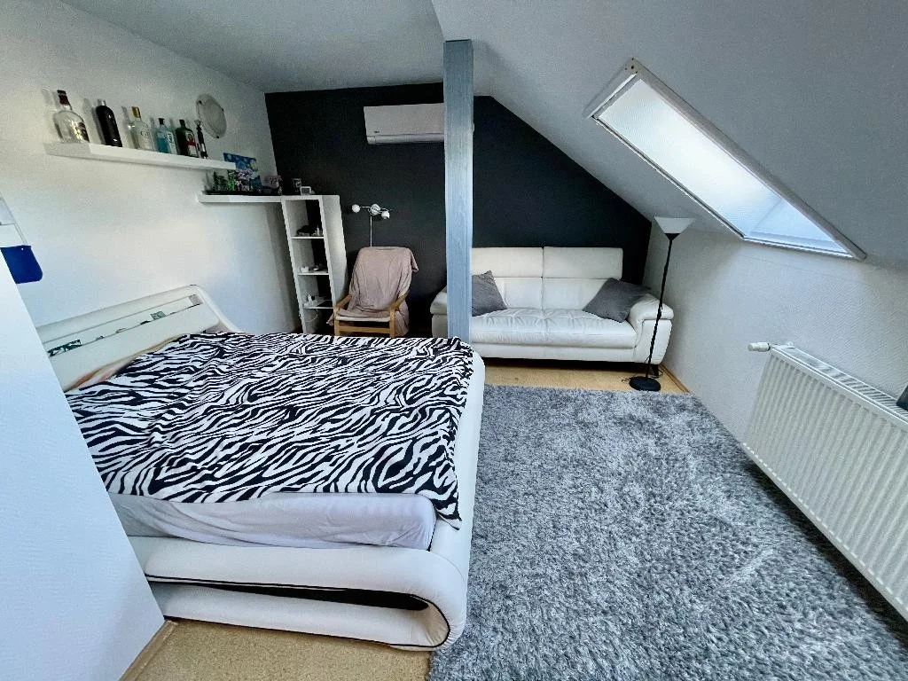 Eladó családi ház Sülysápon - Kép 9