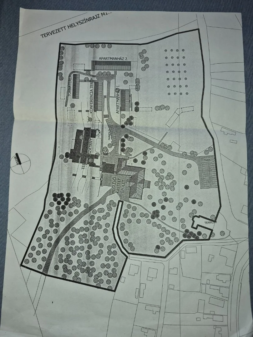Eladó intézmény iroda / üzlet / kereskedelmi / szolgáltató Bakócan - Kép 20