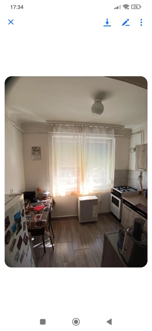 Eladó tégla lakás Szolnokon - Kép 2