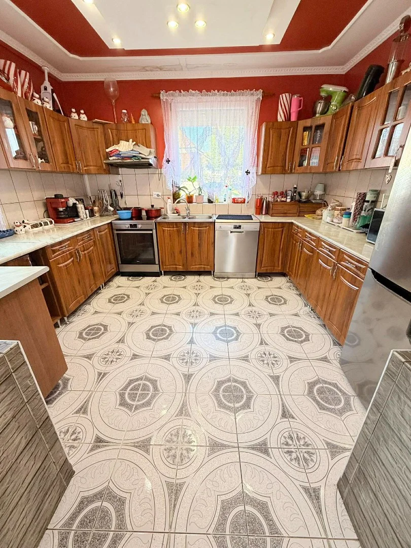 Eladó családi ház Izsófalvan - Kép 15