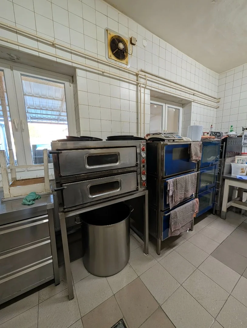 Eladó étterem, bisztró iroda / üzlet / kereskedelmi / szolgáltató Sellyen - Kép 10