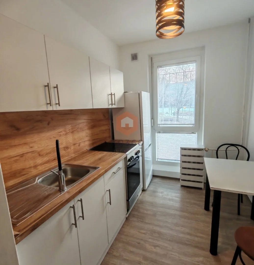 Eladó panel lakás Pécs Illyés Gyula - Kép 3