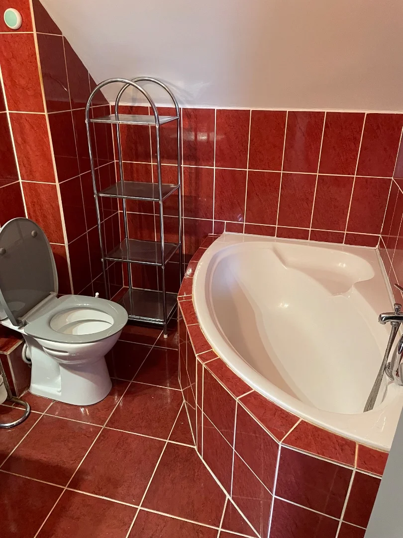 Eladó tégla lakás Győrött - Kép 9