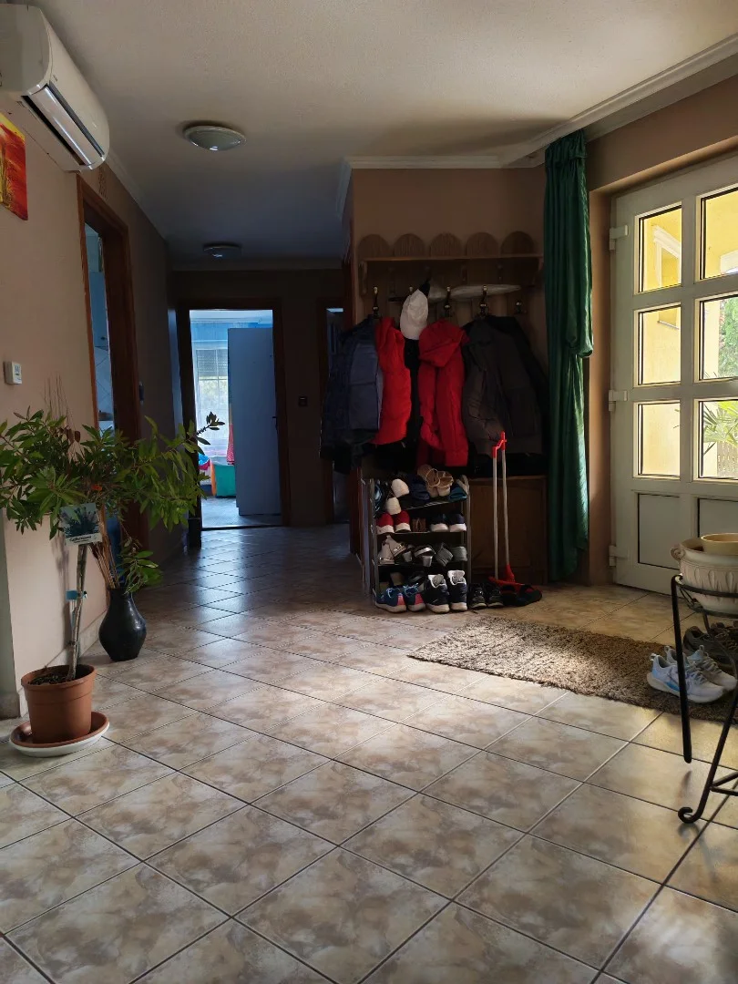 Eladó családi ház Nyíregyházán - Kép 11