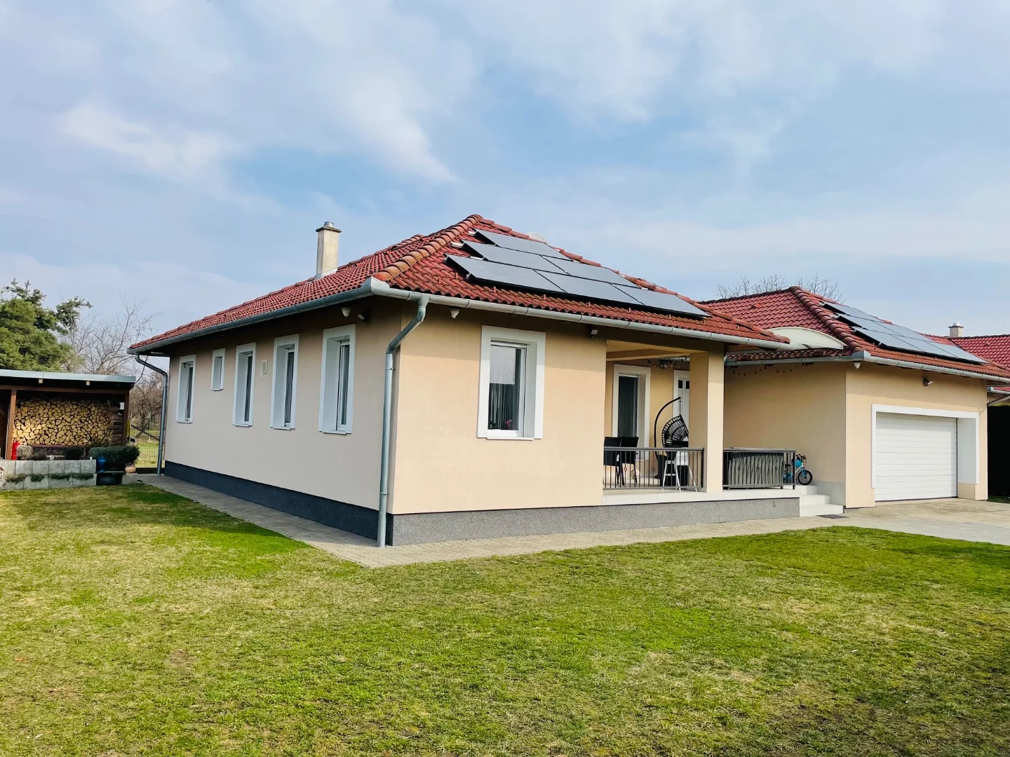 Eladó családi ház Pécsen - Kép 18