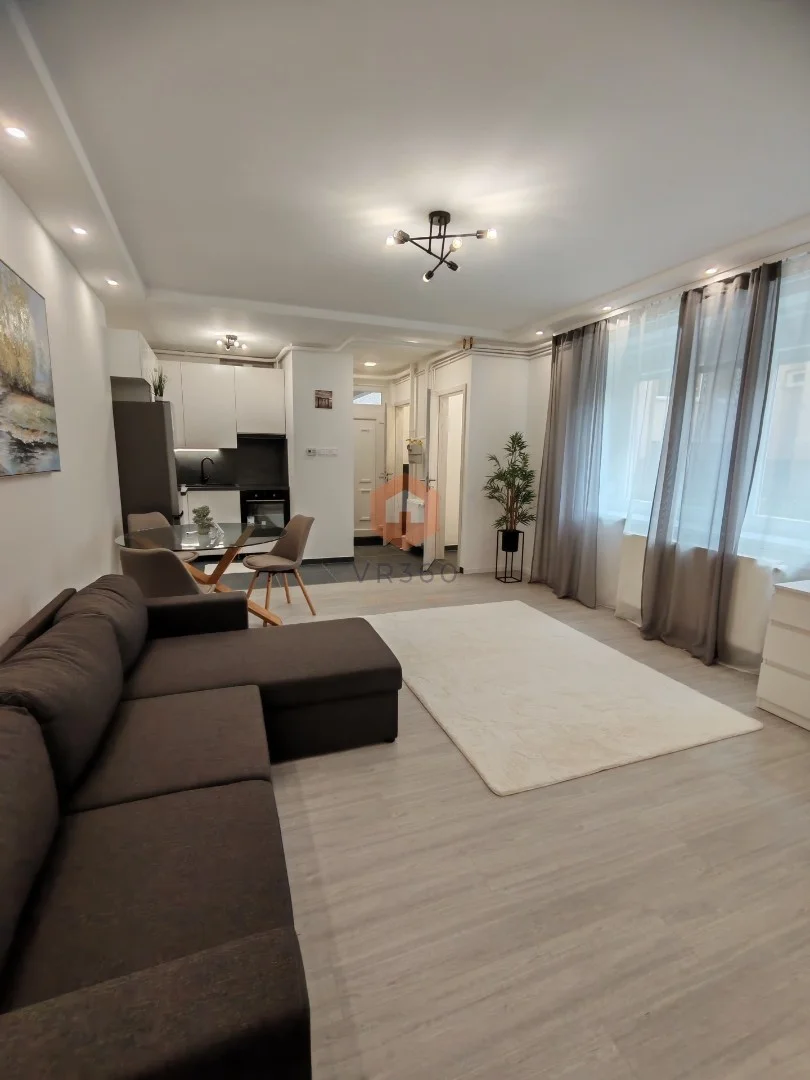 Eladó tégla lakás Pécsen - Kép 7