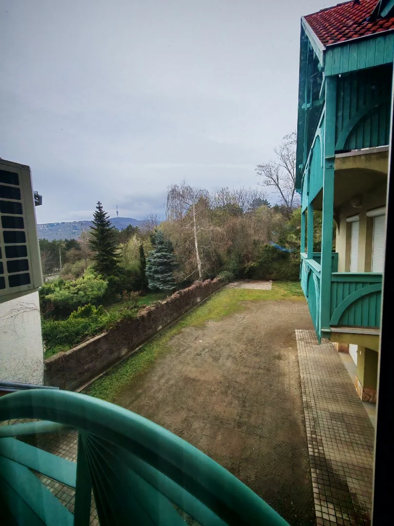 Eladó tégla lakás Pécsen - Kép 13