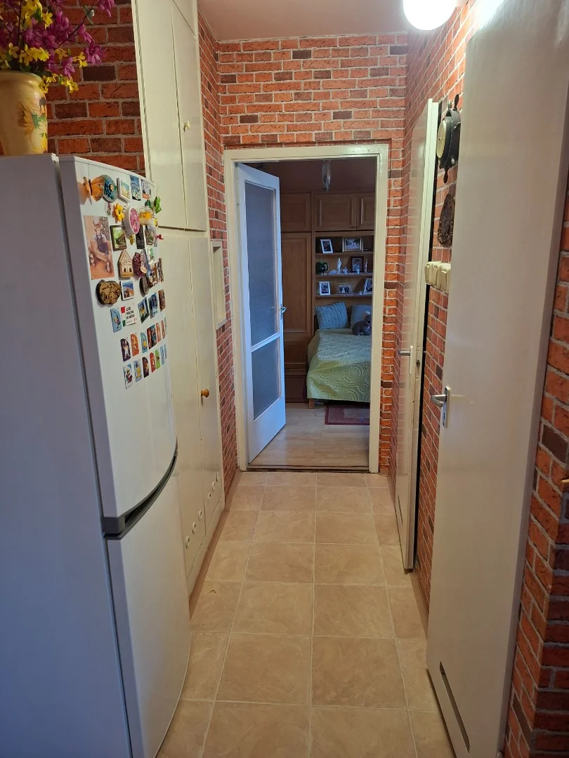 Eladó panel lakás Székesfehérváron - Kép 4