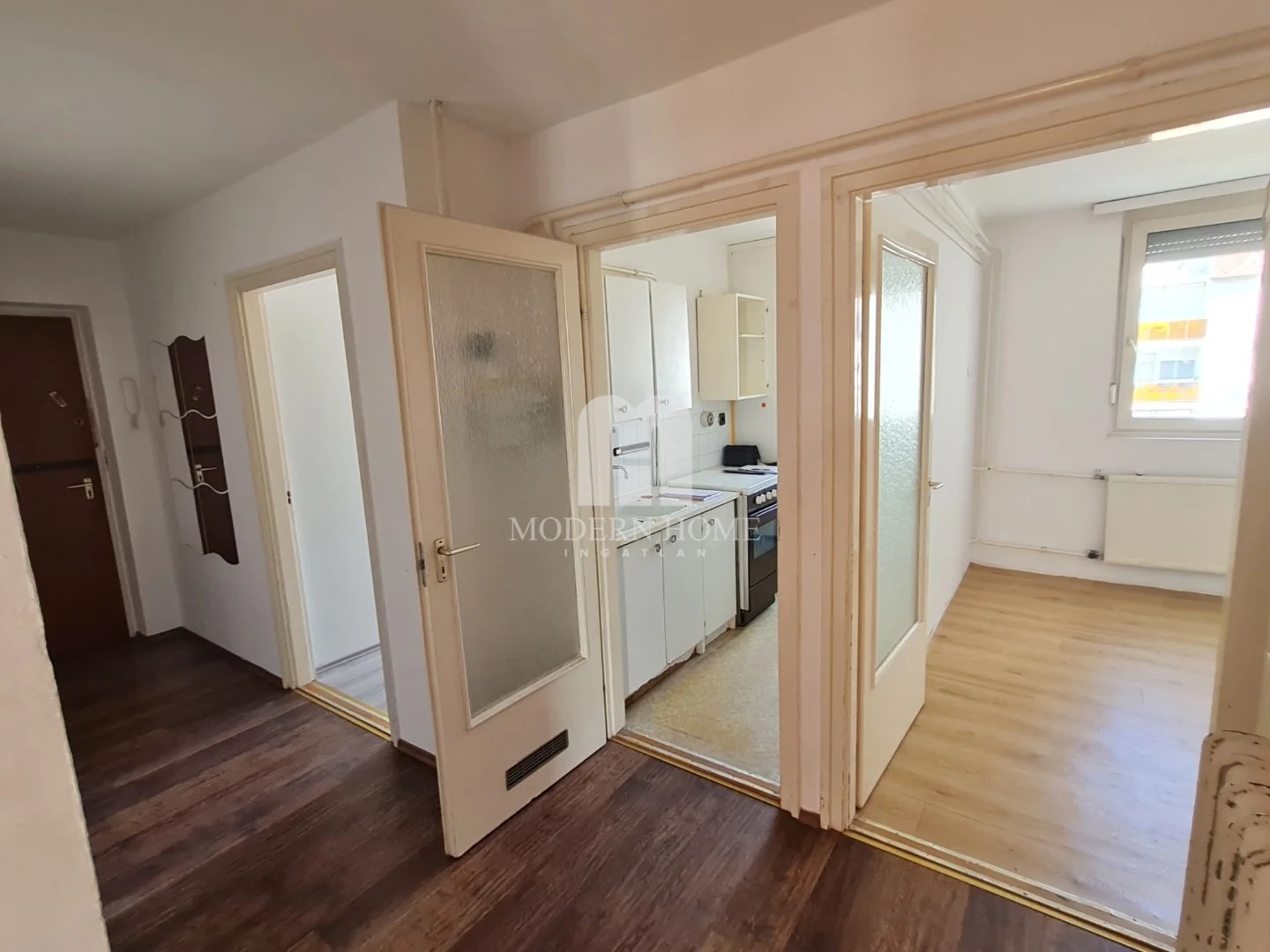 Eladó tégla lakás Siófokon