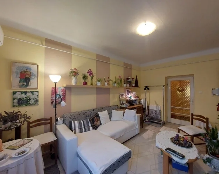 Eladó tégla lakás Pécsen - Kép 4