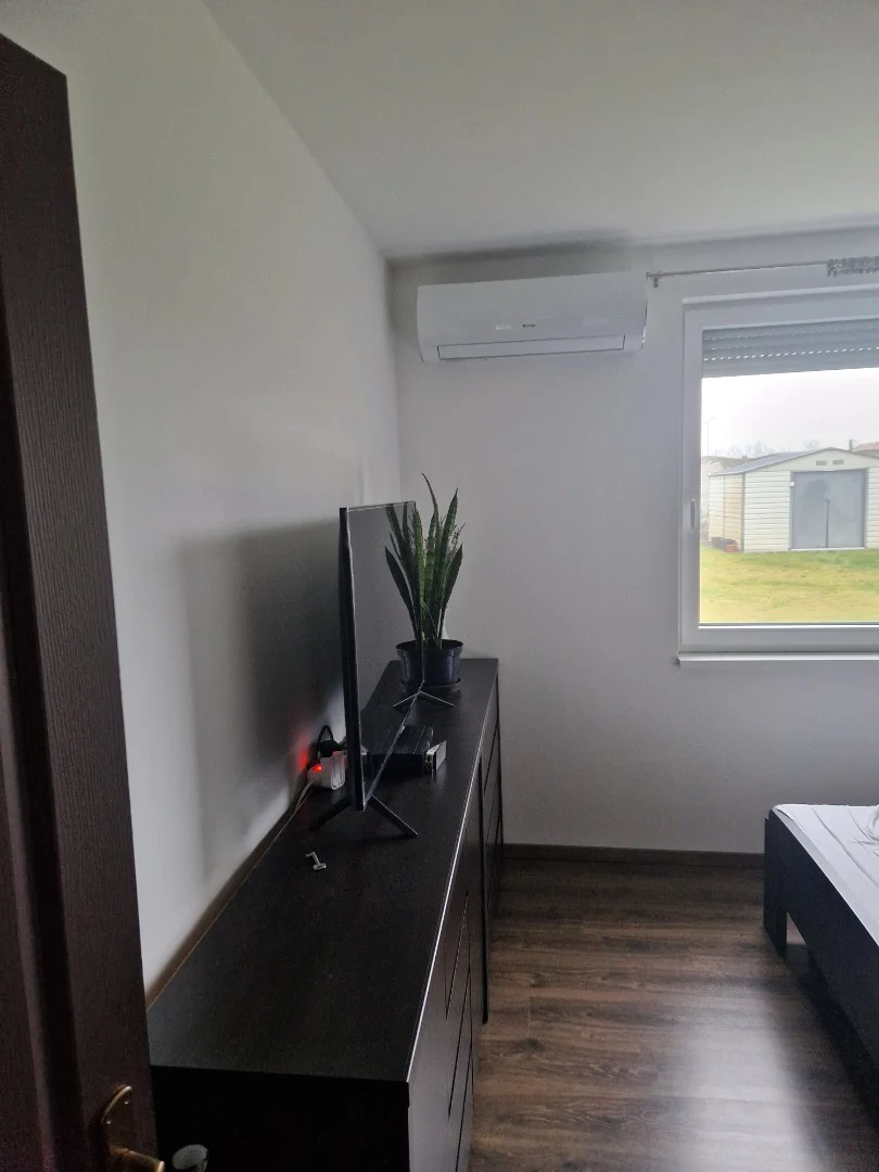 Eladó családi ház Debrecenben - Kép 8