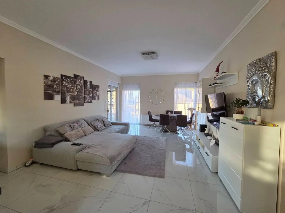 Eladó családi ház Kókan