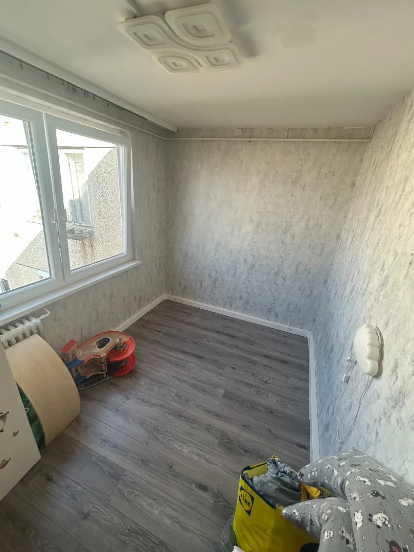 Eladó panel lakás Debrecenben - Kép 4