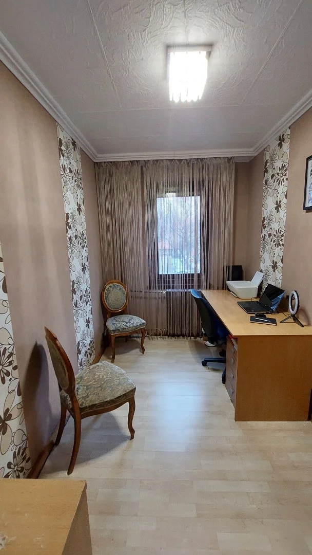 Eladó panel lakás Budapest 04. ker.en - Kép 9