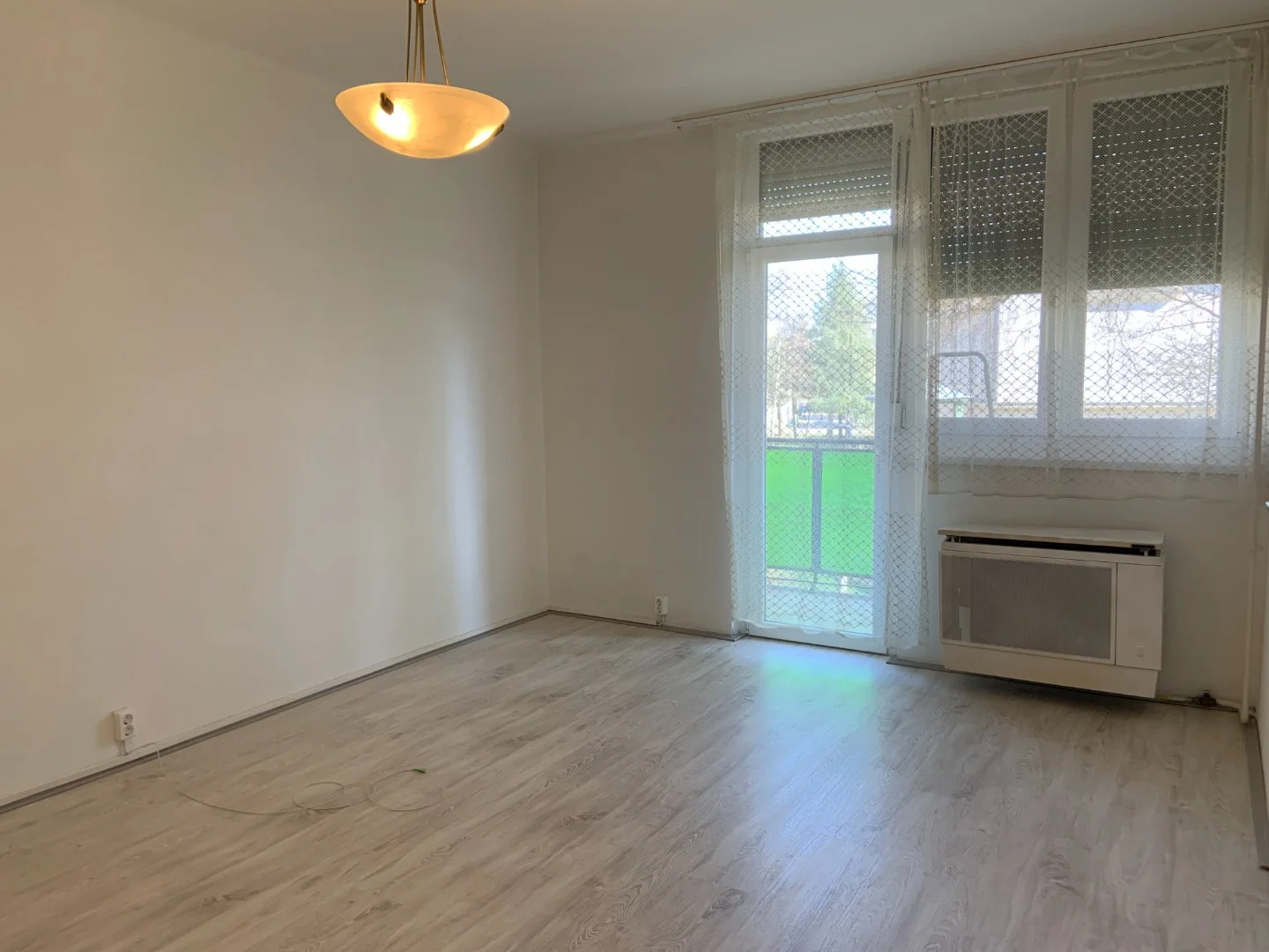 Eladó tégla lakás Debrecenben