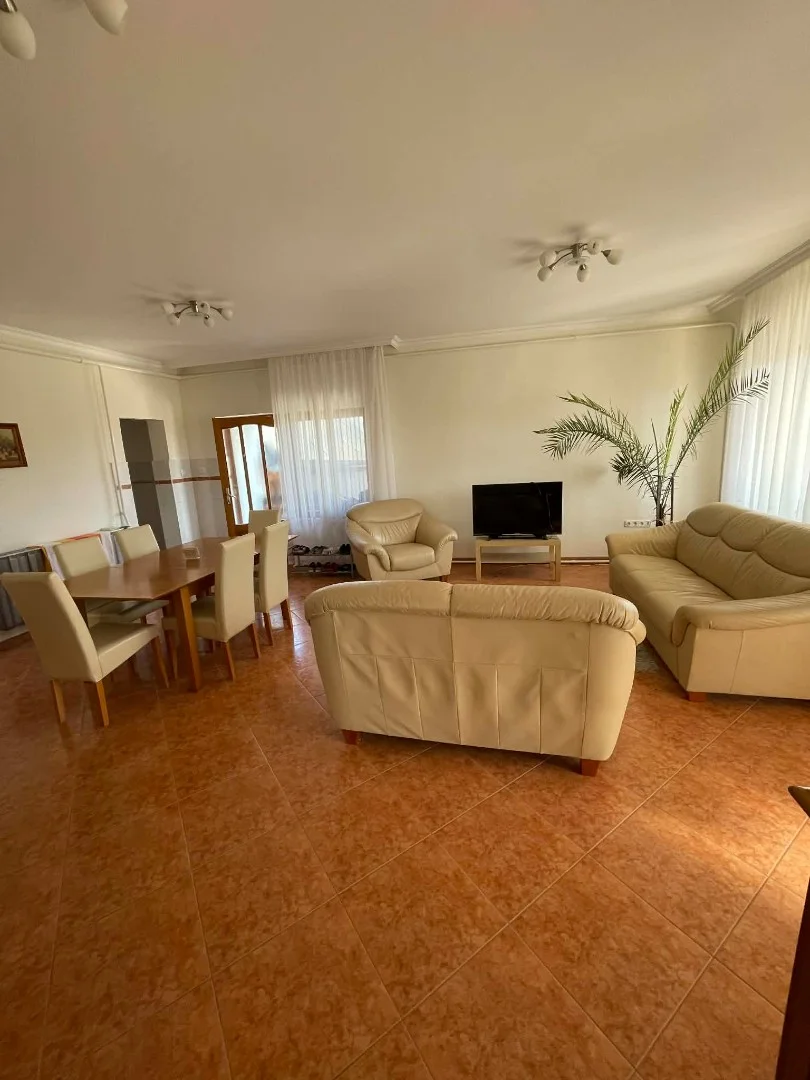 Eladó családi ház Sényőn - Kép 3