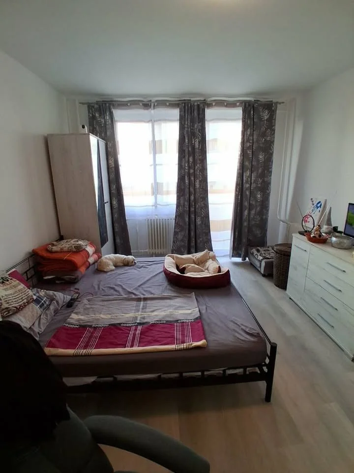 Eladó panel lakás Dunaújvárosban - Kép 9