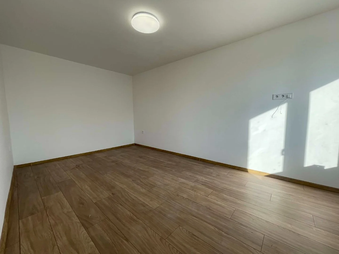 Eladó családi ház Bujon - Kép 10