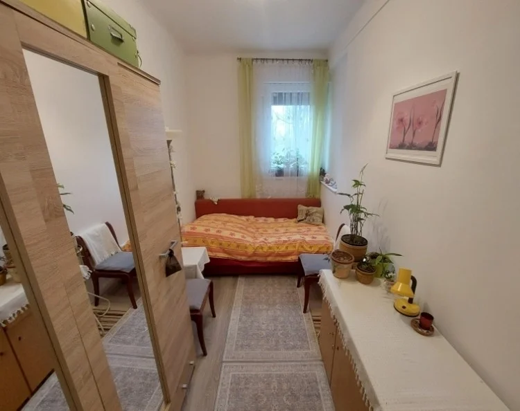 Eladó tégla lakás Pécsen - Kép 5