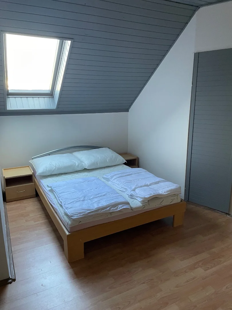 Eladó tégla lakás Győrött - Kép 4