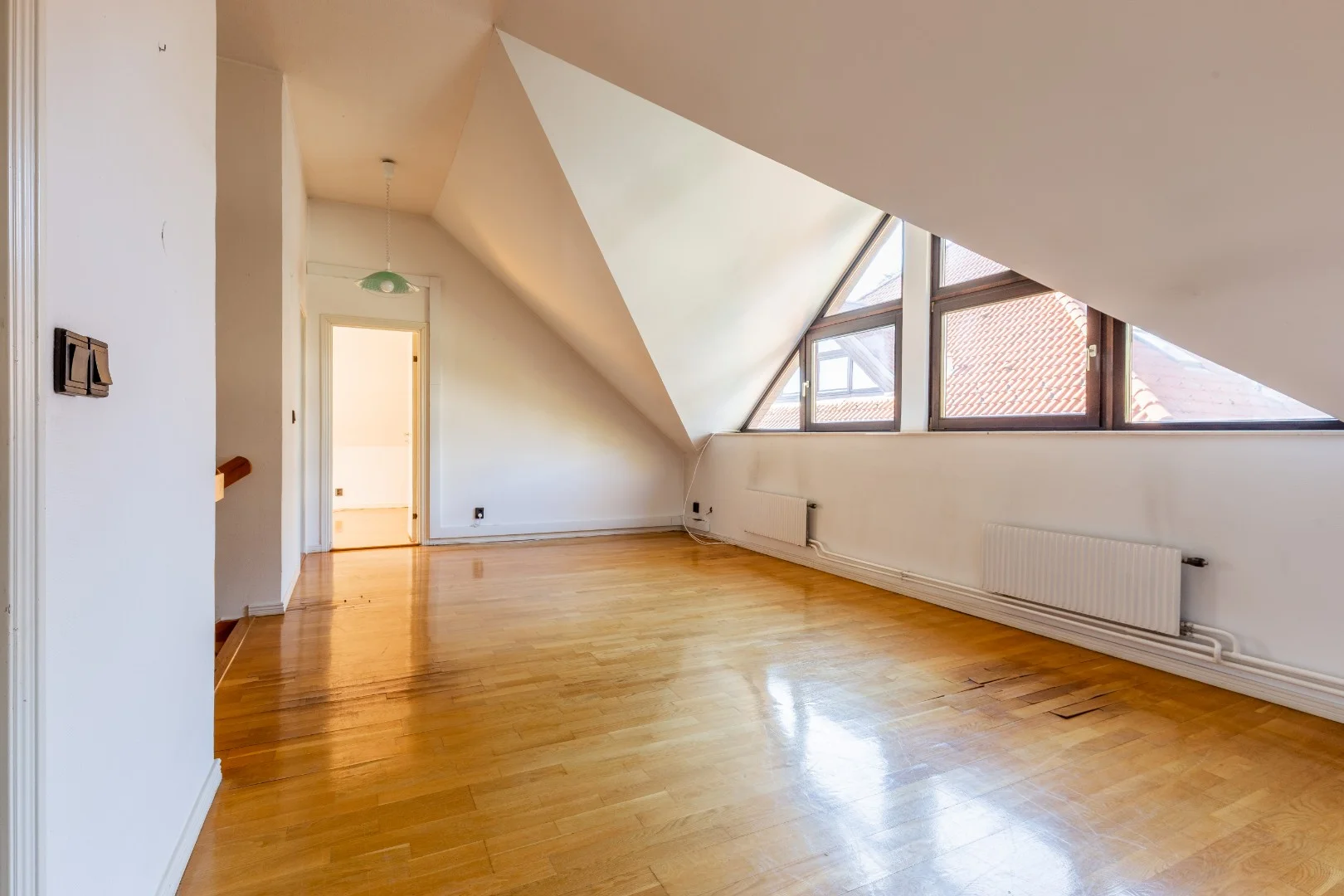 Eladó családi ház Budapest 02. ker.en - Kép 17