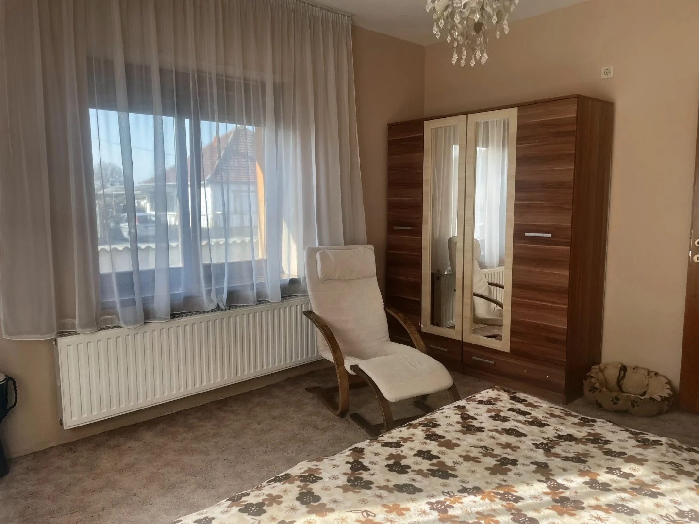 Eladó családi ház Császártöltésen - Kép 4