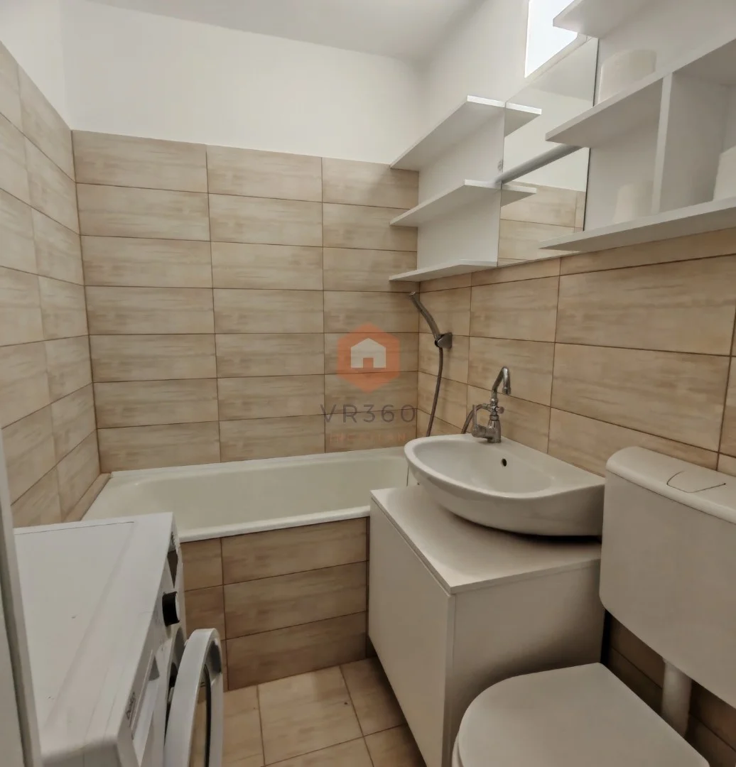 Eladó panel lakás Pécs Illyés Gyula - Kép 6