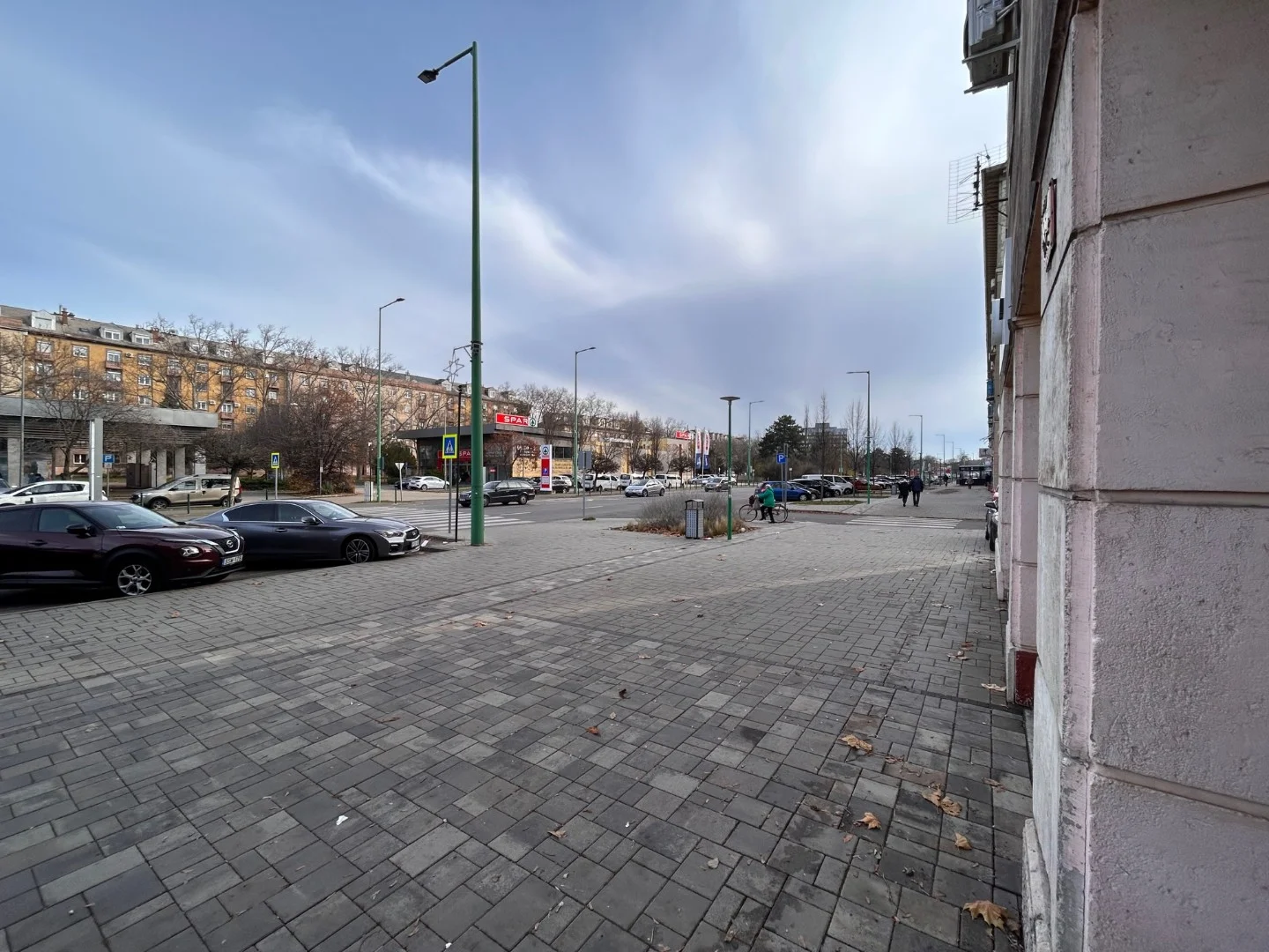 Eladó tégla lakás Dunaújvárosban - Kép 12