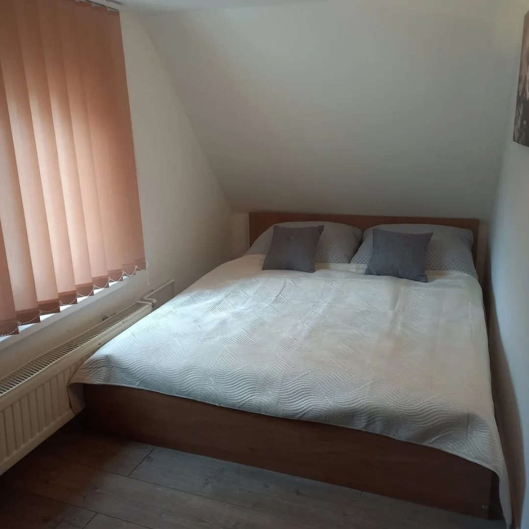 Eladó üdülőházas nyaraló / apartman nyaraló / üdülő Tatan - Kép 14