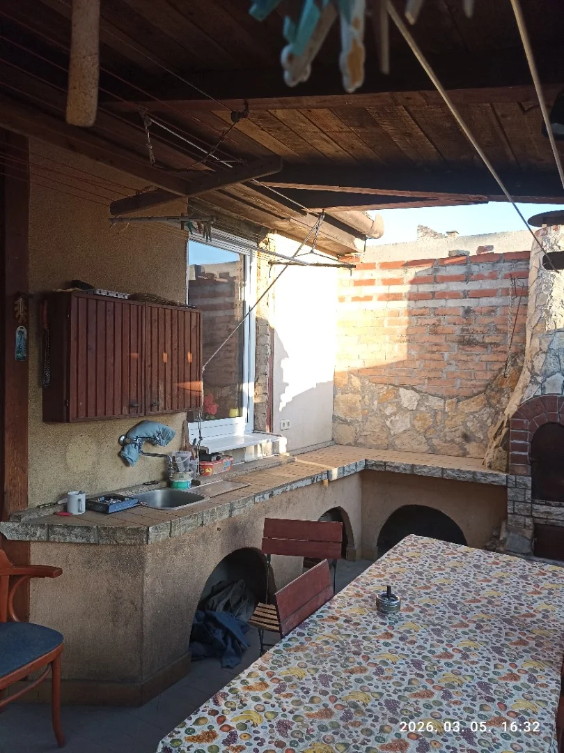 Eladó családi ház Budapest 20. ker.en - Kép 2