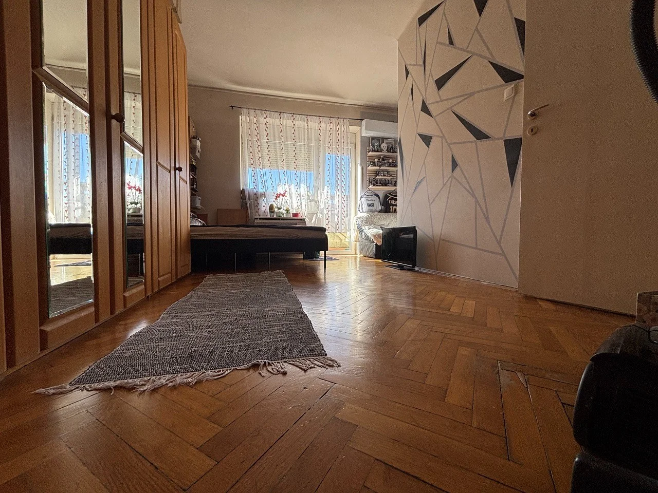 Eladó tégla lakás Pécsen - Kép 8