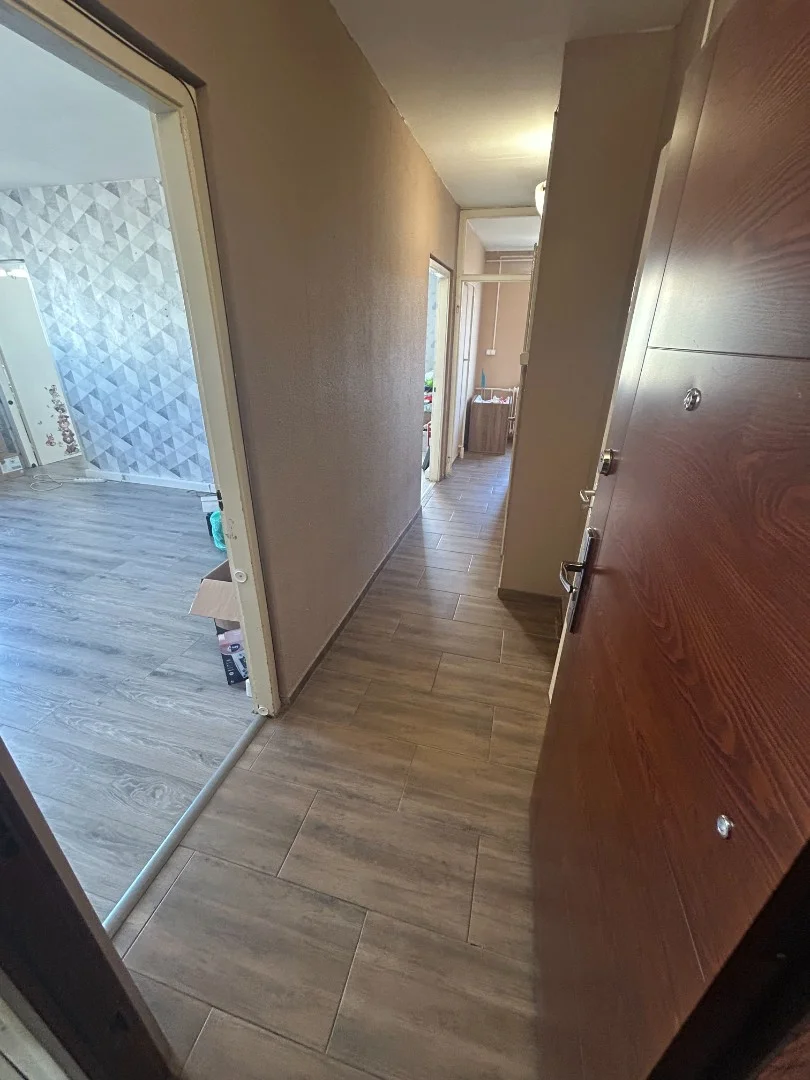 Eladó panel lakás Debrecenben - Kép 12