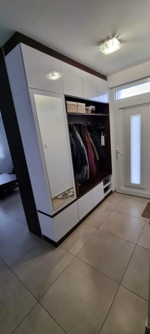 Eladó családi ház Debrecenben - Kép 11