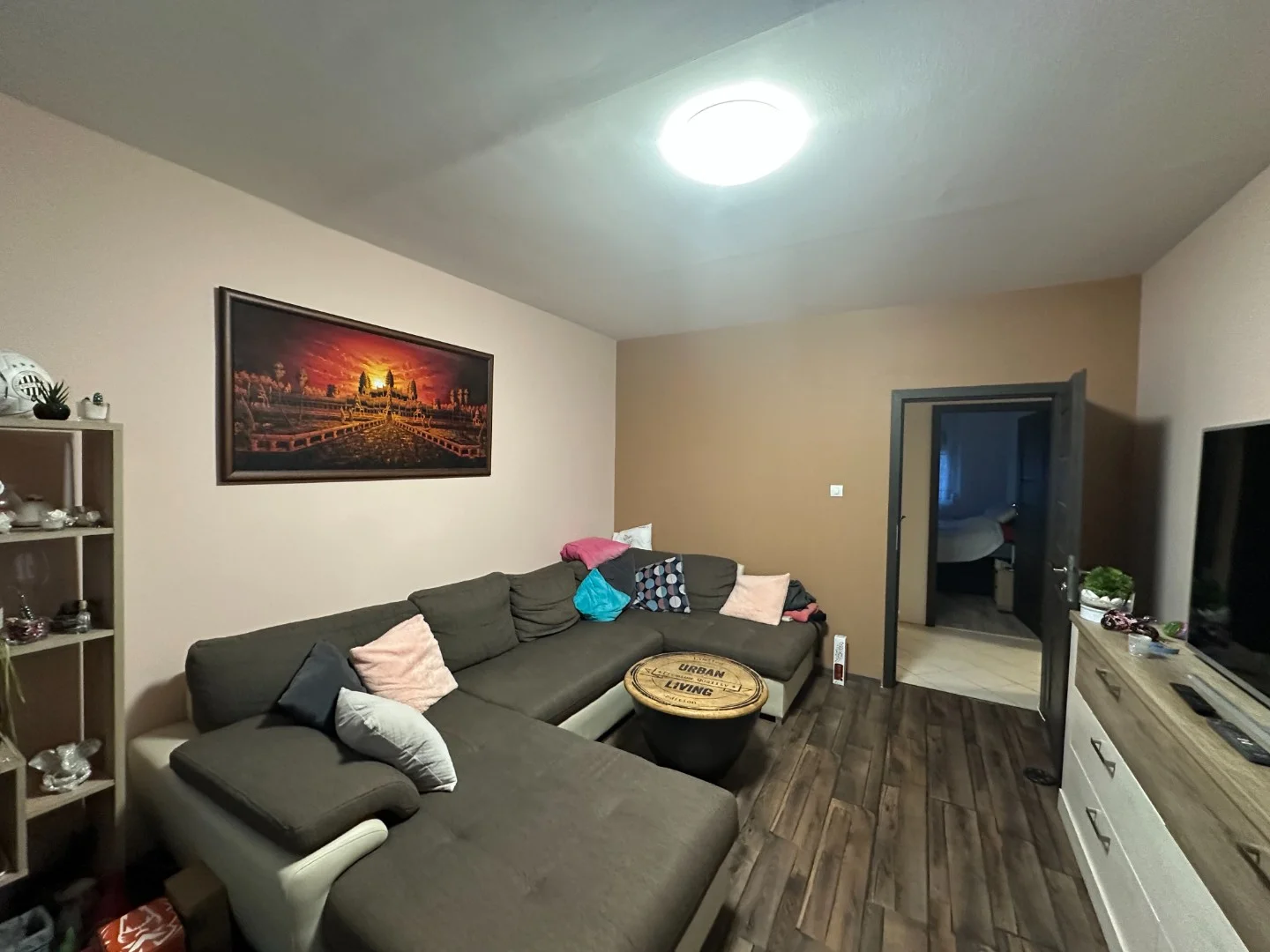 Eladó panel lakás Pécsen - Kép 2