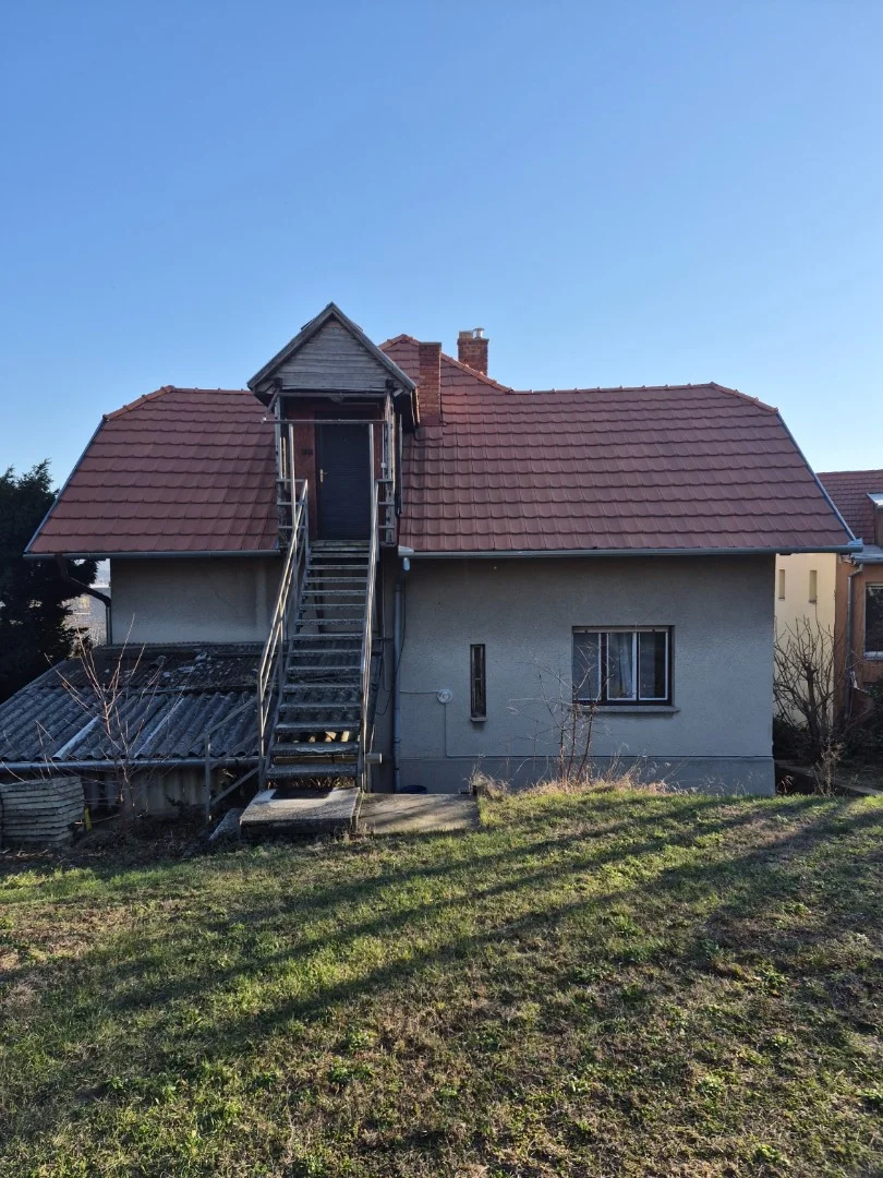 Eladó családi ház Pécsen - Kép 5