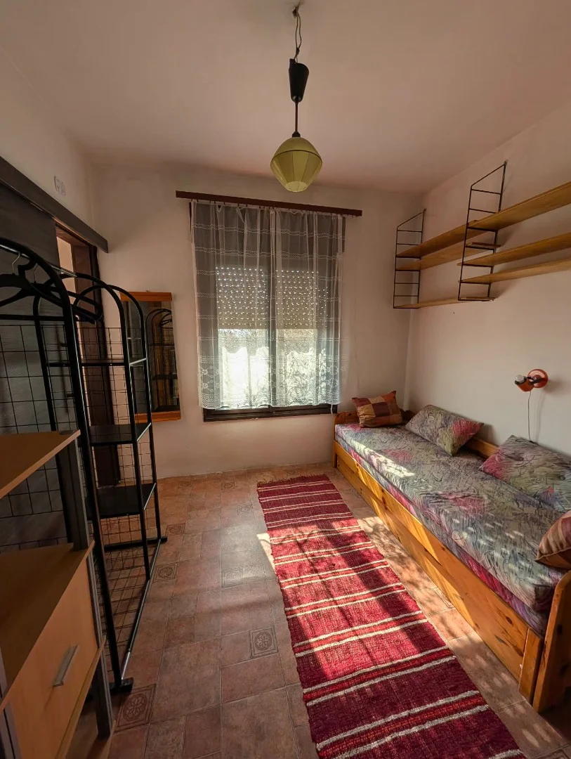 Eladó családi ház Pécsen - Kép 4