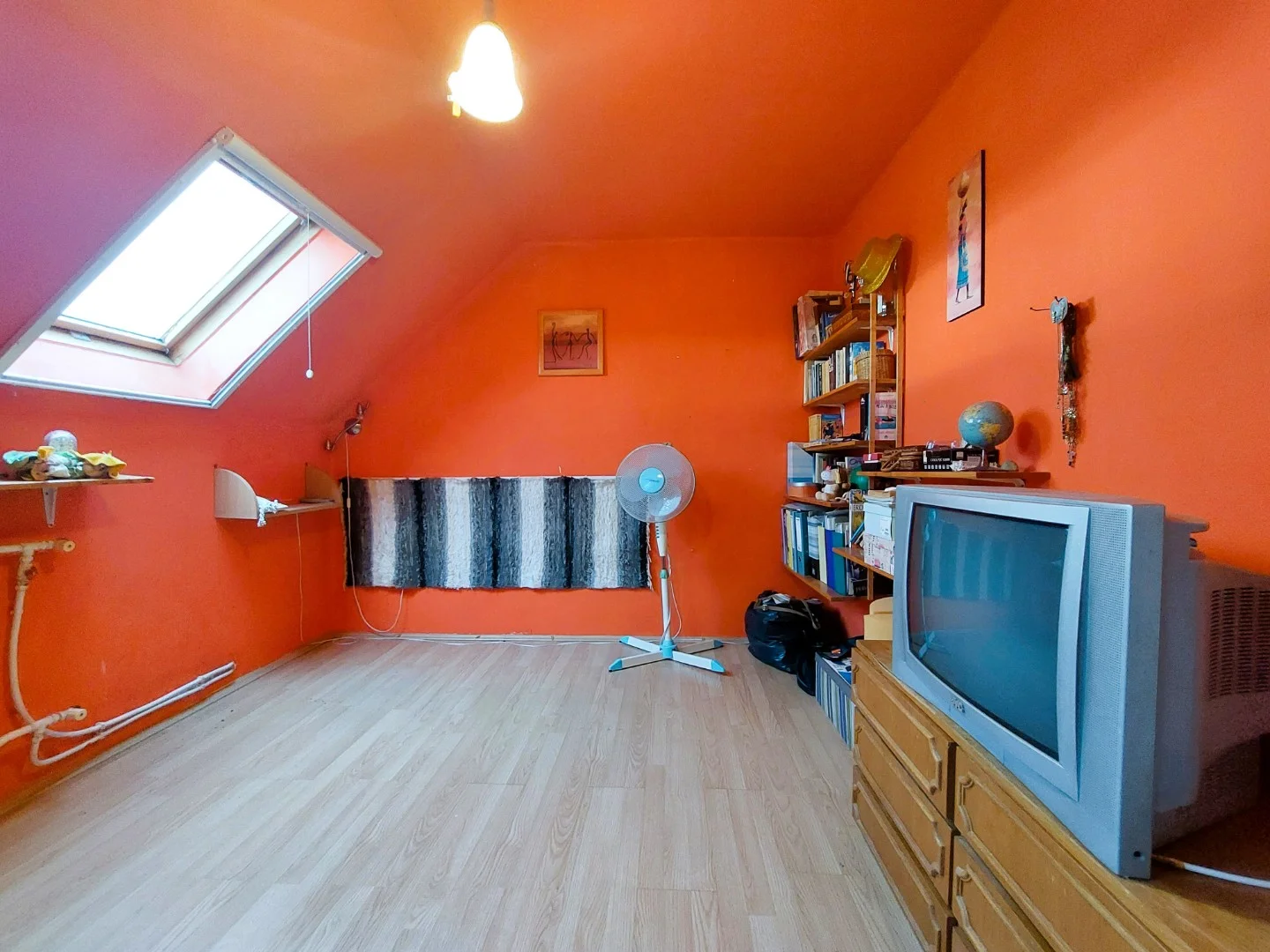 Eladó családi ház Pécsen - Kép 5