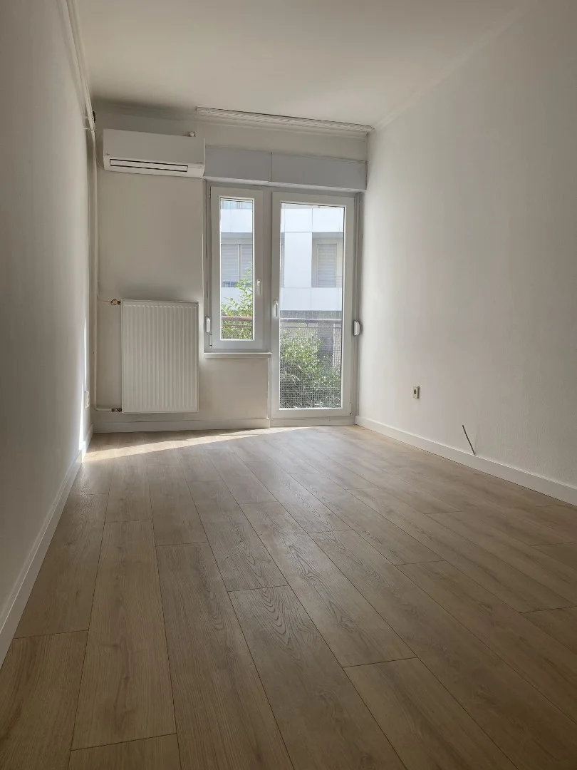 Eladó tégla lakás Budapest 01. ker.en - Kép 3